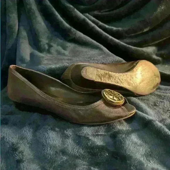 Tory Burch Peep Toe Wedge - Picture 5 of 12